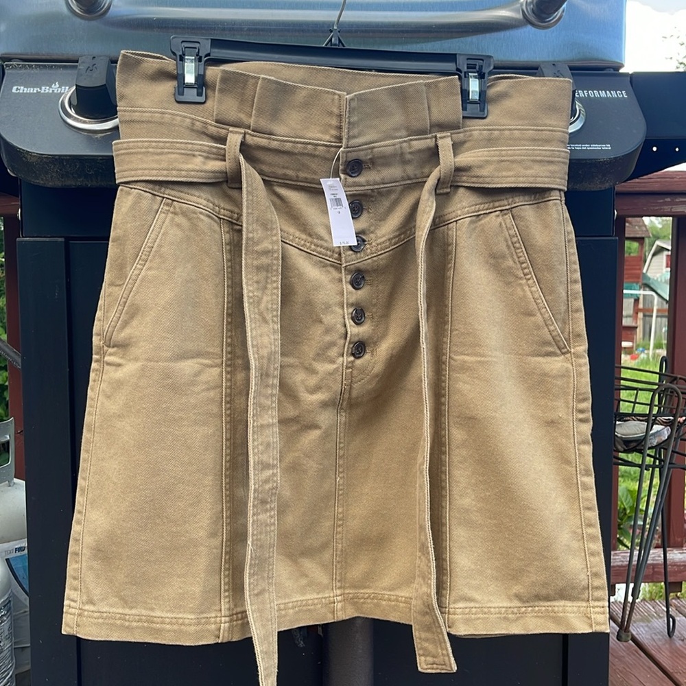 Banana Republic Tan Button-Front Midi Skirt with Belt